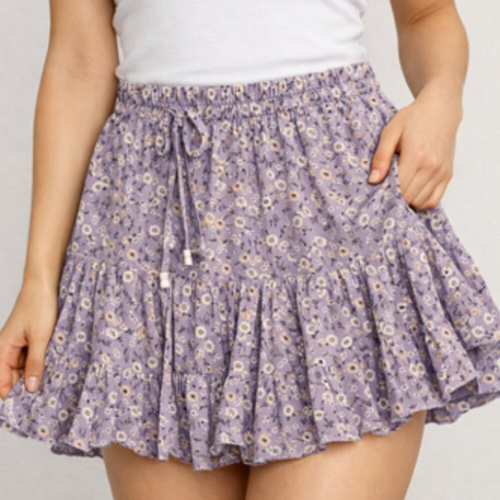 Aeropostale  women's skater skirt lavender size S mini
